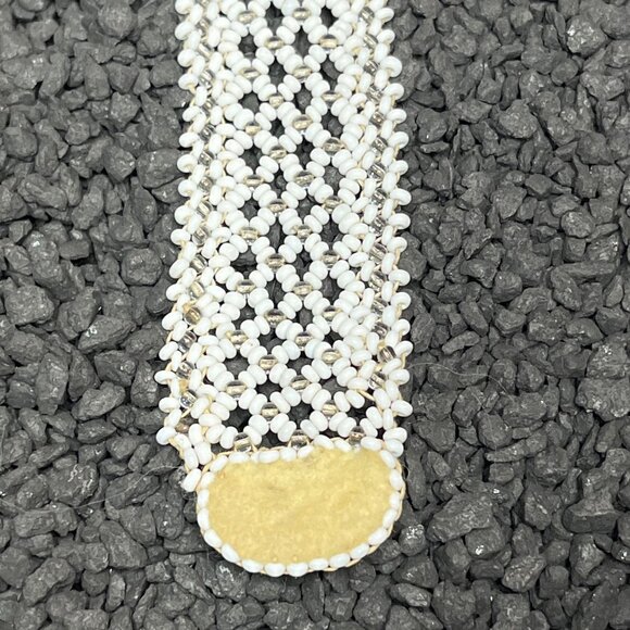 Handcrafted Vintage White Beaded Bracelet With Snap Closure - Picture 7 of 9